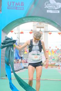 BIB: 501
                            <button type="button" onclick="openModal(21762085)" class="btn btn-primary btn-sm float-right btn-popup" data-toggle="modal" data-target=".modal-high-quality">
                        <i class="fas fa-shopping-cart"></i> Add to Cart
                    </button>
                                            <button type="button" onclick="isThisMe(21762085, true)" class="btn btn-success btn-sm float-right btn-popup btn-isme hidden" data-toggle="tooltip" data-placement="bottom" title="นี่คือรูปของคุณใช่ไหม คลิกที่นี่เพื่อเอาเข้าอัลบั้ม">
                        <i class="fas fa-plus"></i> Add to album
                    </button>
                    <button type="button" onclick="isThisMe(21762085, false)" class="btn btn-warning btn-sm float-right btn-popup btn-isnotme hidden">
                        <i class="fas fa-ban"></i> Remove from album
                    </button>